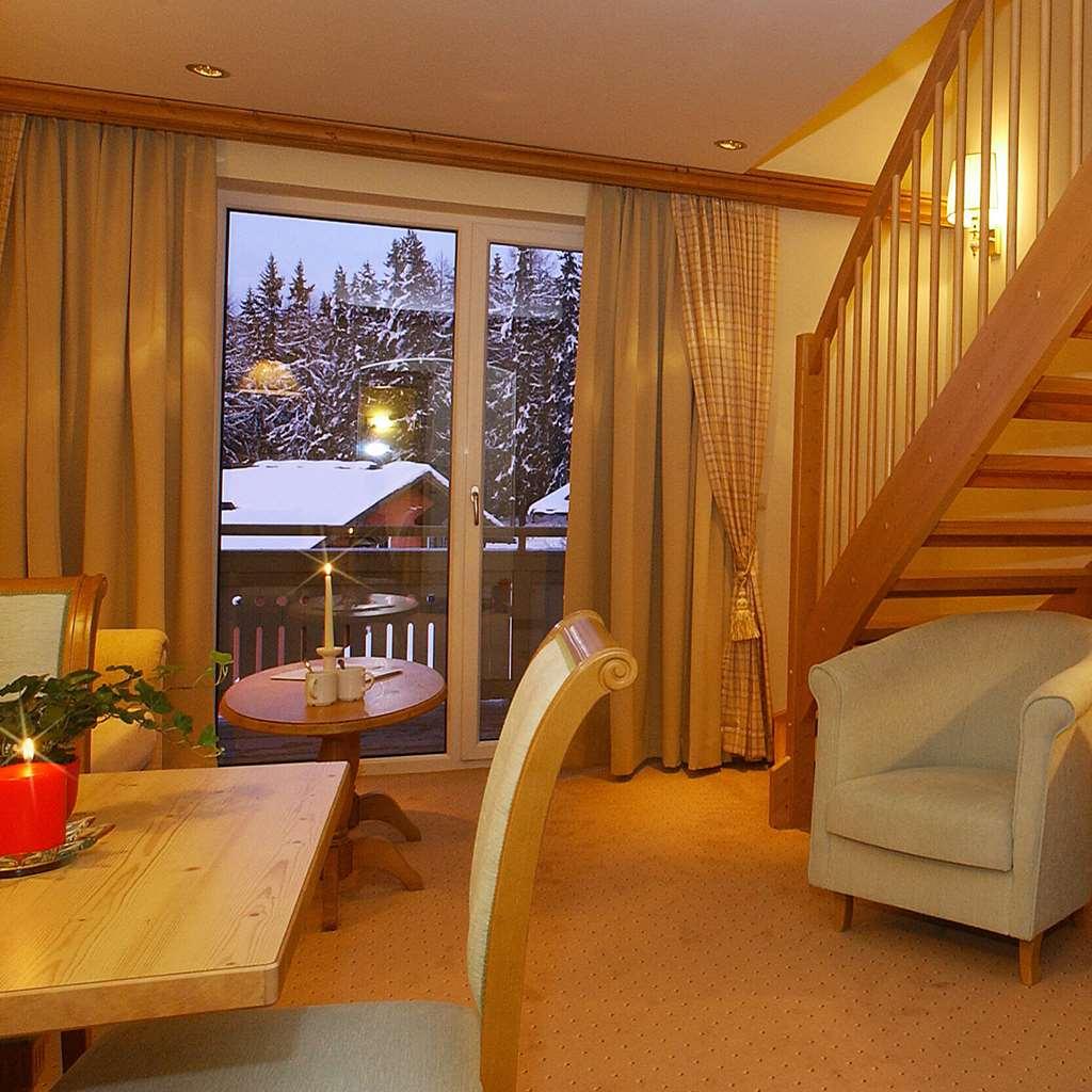 Falkensteiner Aktiv&familienhotel Cristallo公司